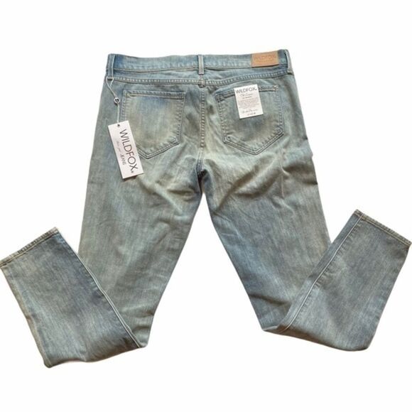 Wildfox Blue Slim Distressed Light Wash Jeans Straight Casual Denim NEW Size 31 - Picture 7 of 9
